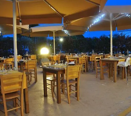 Village Gabriella Hotel 4*