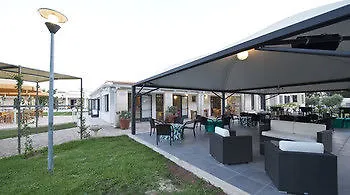 Otus Camere 4* Otranto